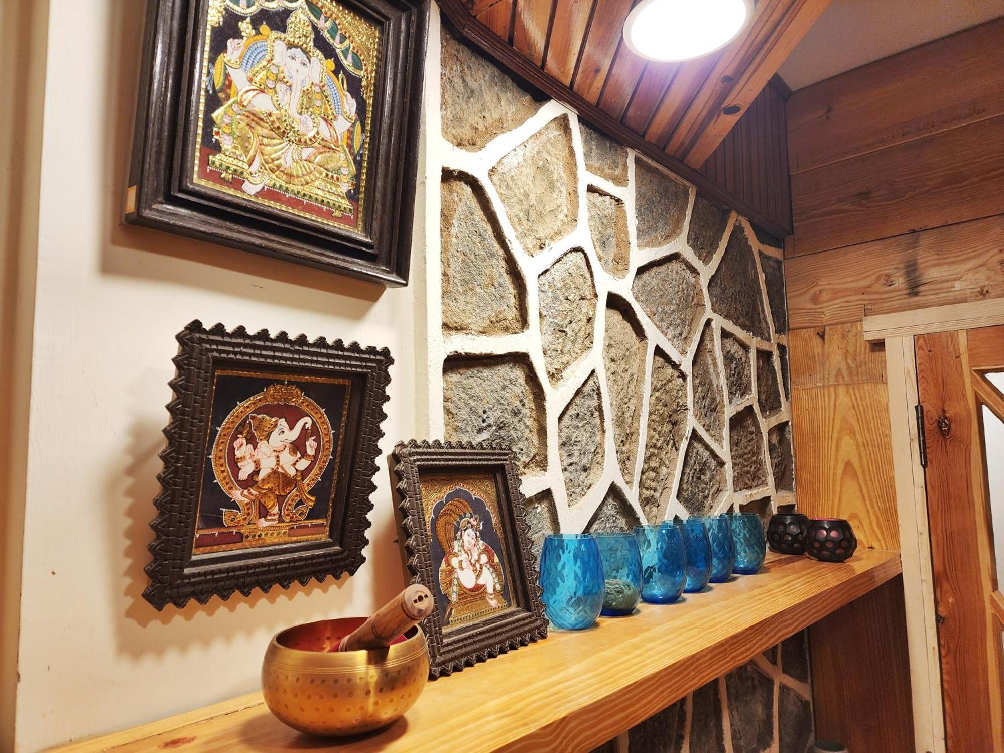 Hotel Pineview 西姆拉 外观 照片